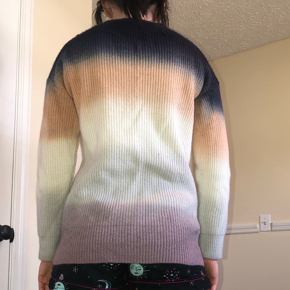 Sweater - Picture 2 of 3